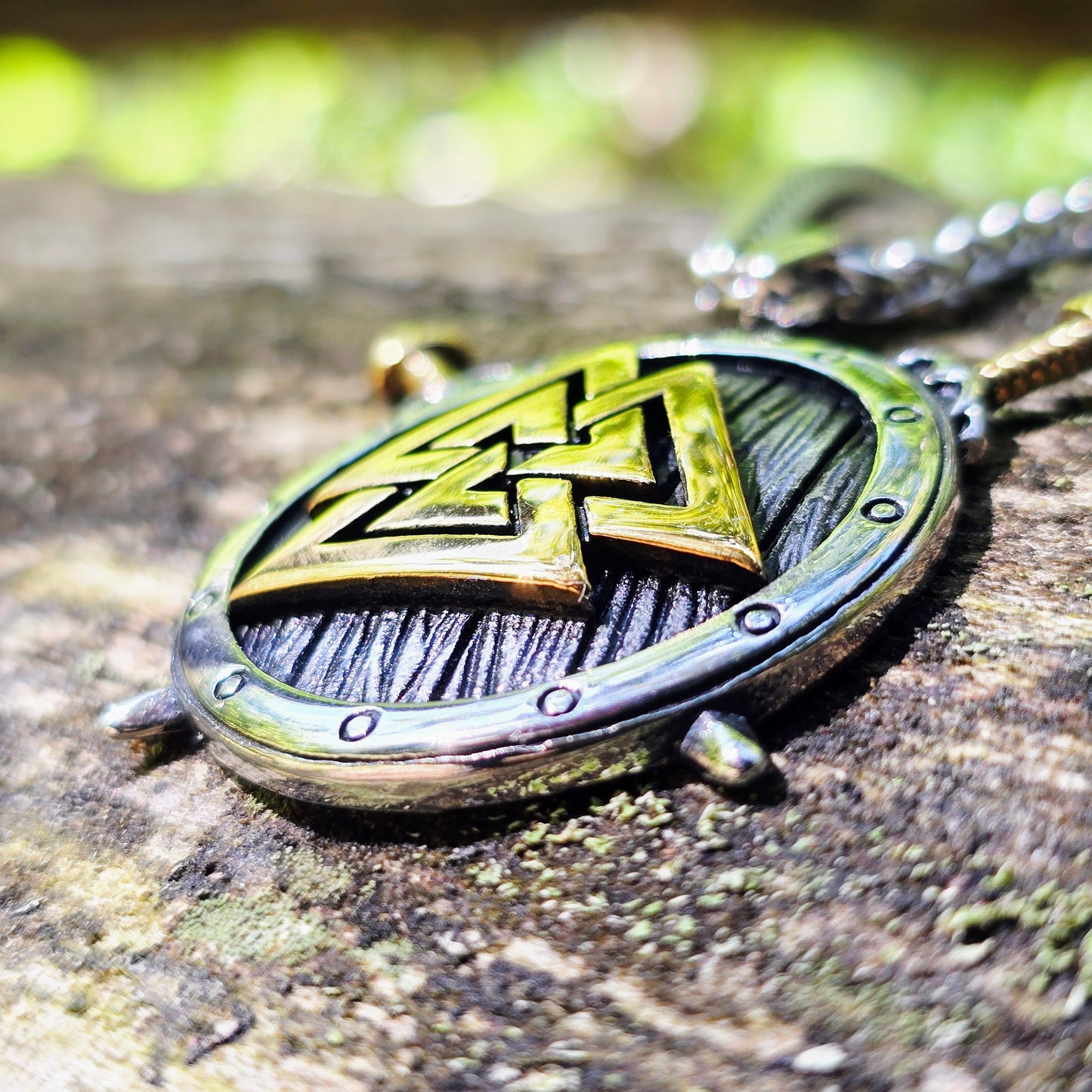 Halskette Valknut Shield - Zweifarbig