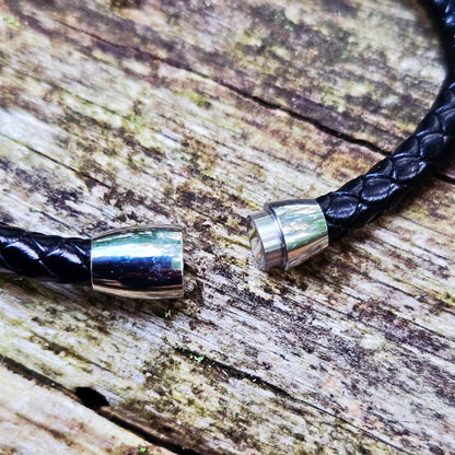 Bracelet Leather "Goldrunes"