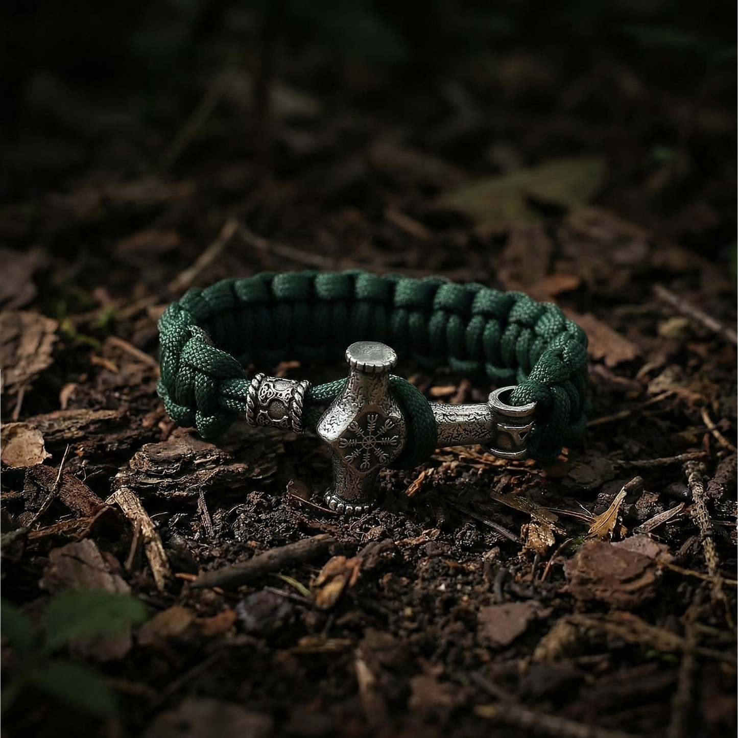 Paracord Bracelet Mjölnir Galdrastafir - Green
