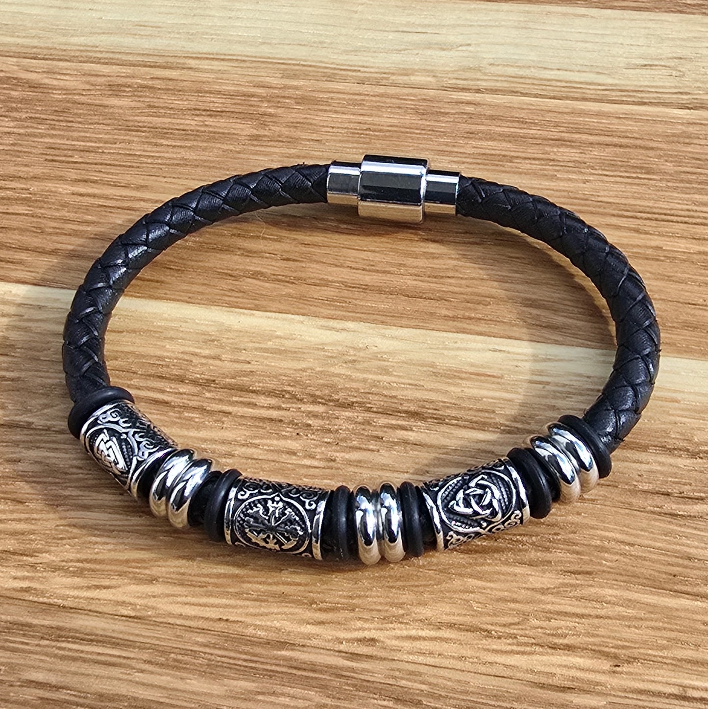 Armband "Vikinga-amulettpärlor"