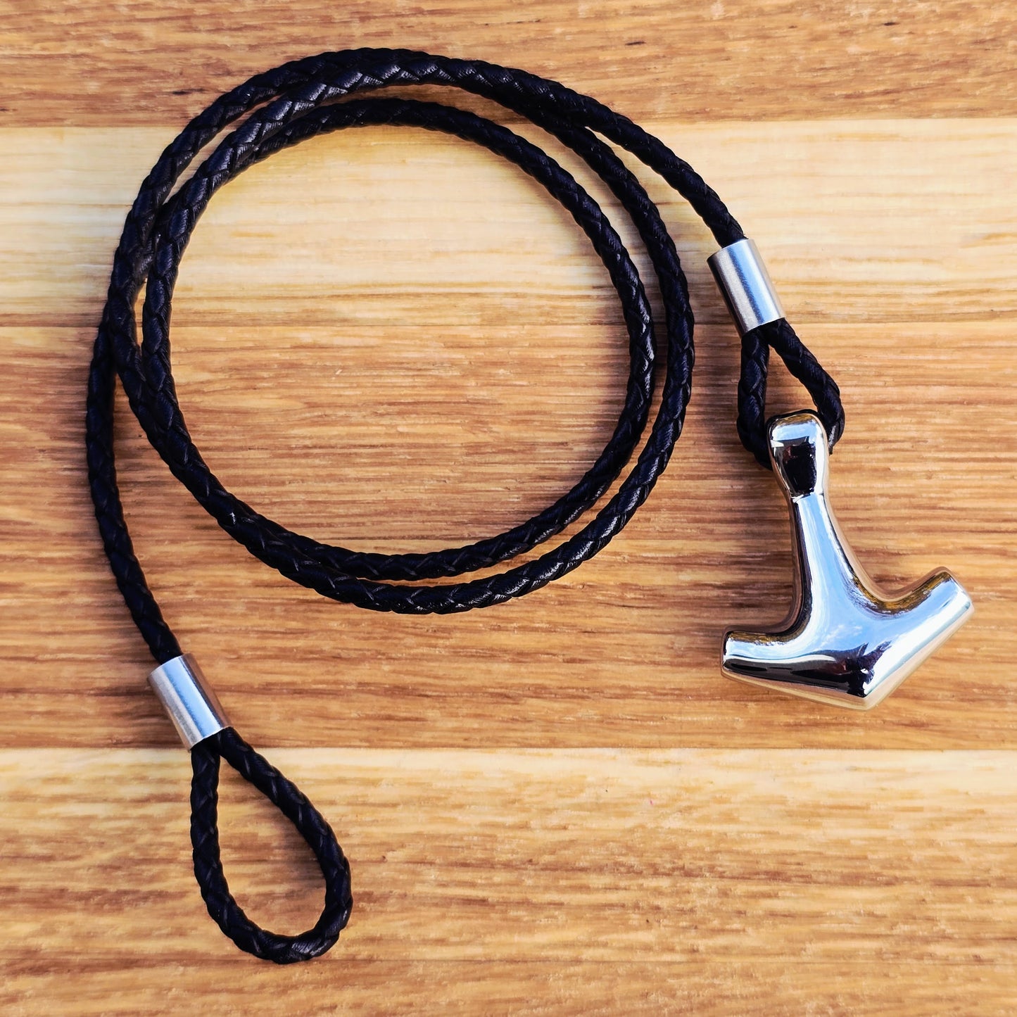 Bracelet “Thor’s Hammer – Pure Elegance”