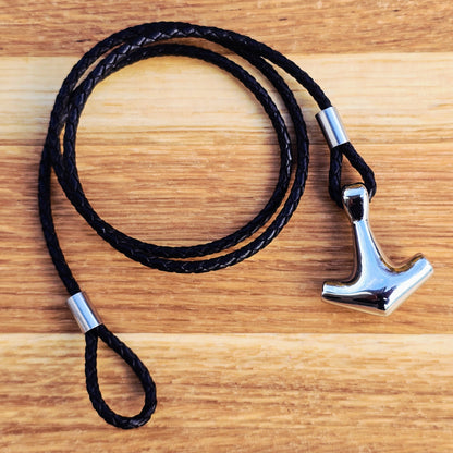 Bracelet “Thor’s Hammer – Pure Elegance”