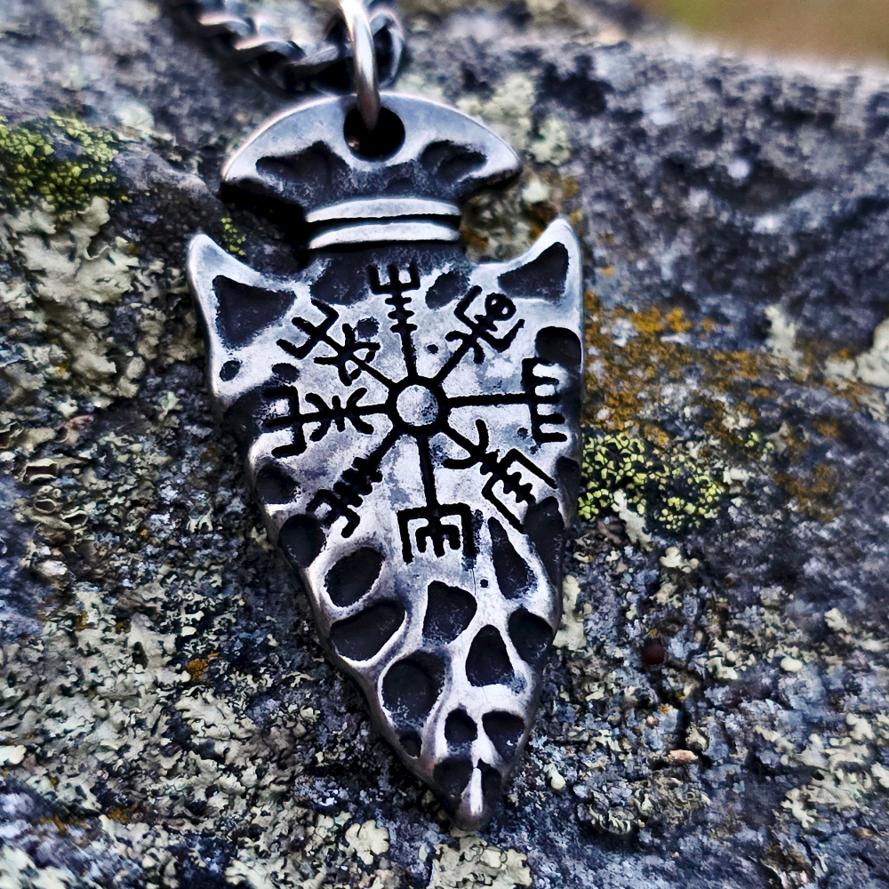 Necklace "Gungnir – Odin’s Spear" (Antique)