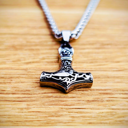 Necklace "Mjölnir – Asgard Knot" (Mini)