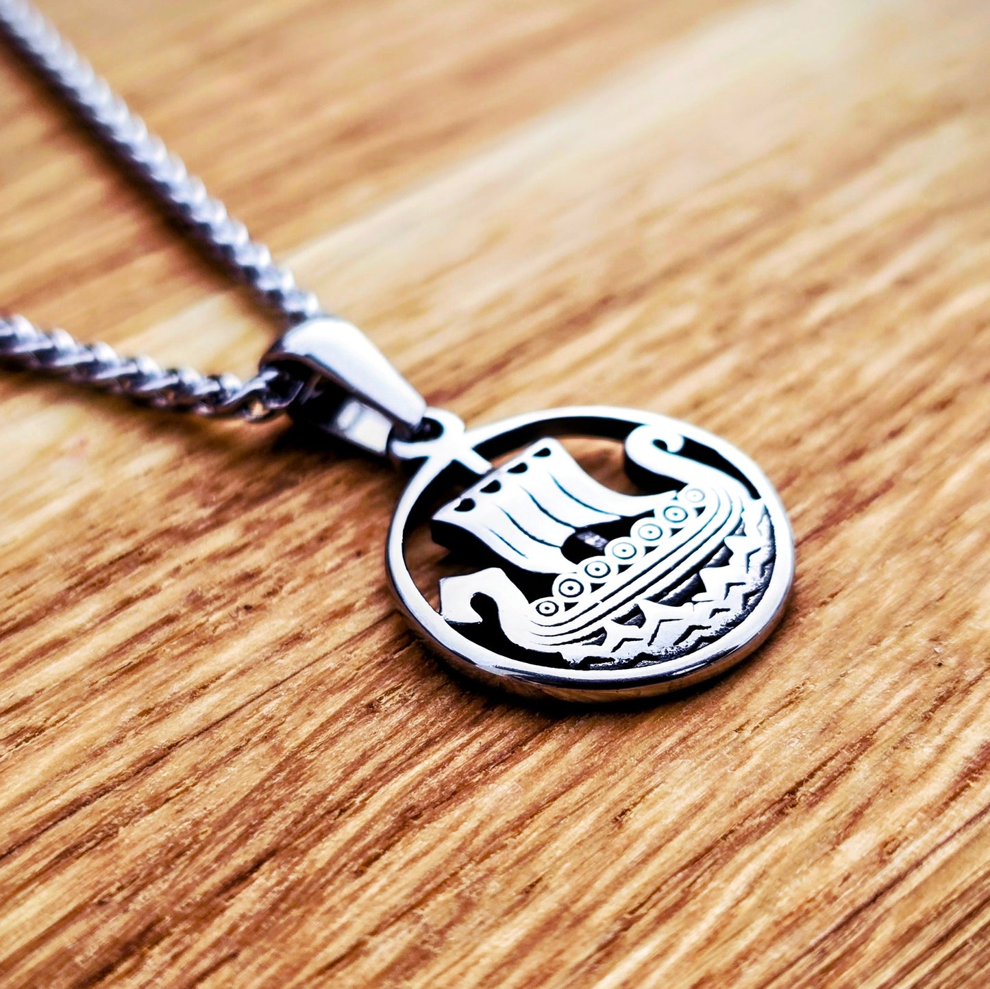 Necklace "Longship elegance XXS"