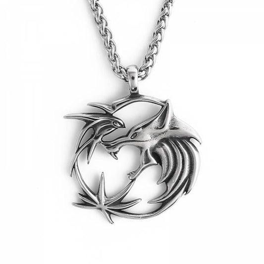 Wolf Necklace "Sköll the Sun Chaser"
