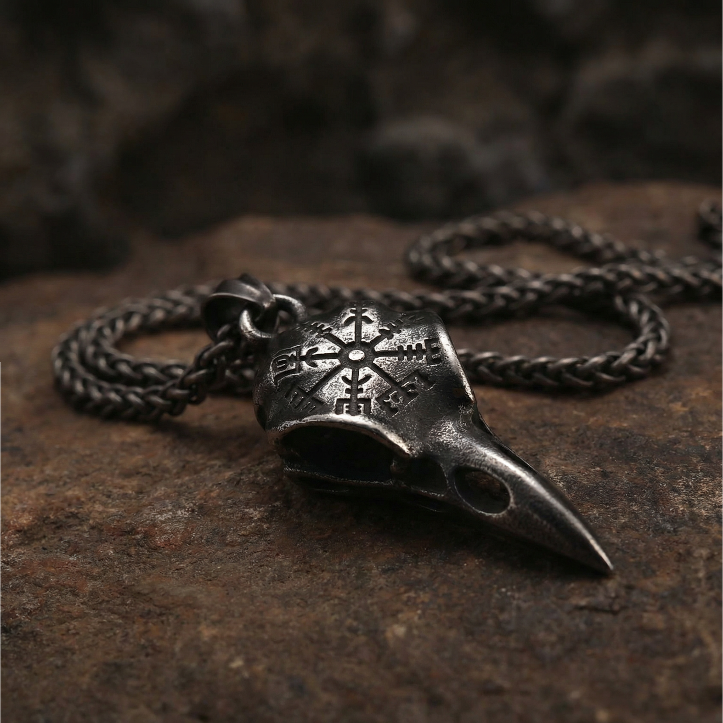 Necklace Guardian Munin - Antique