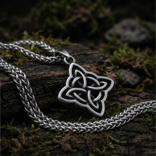 Keltiskt halsband CK-Kvinnor