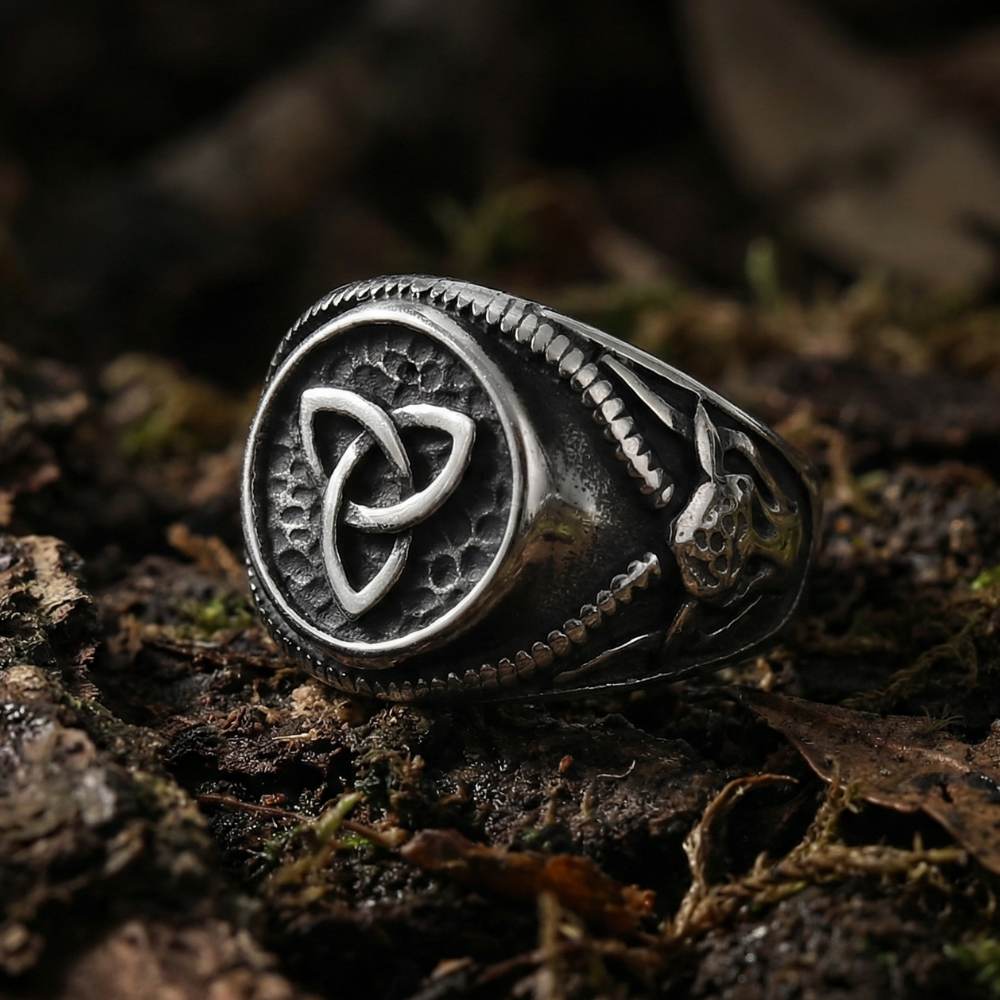 Keltischer Ring Triquetra