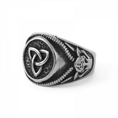 Keltischer Ring Triquetra